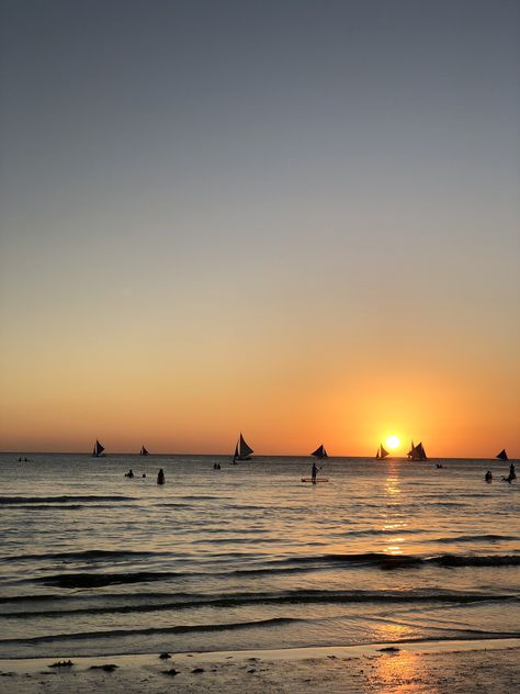 sunset in Boracay #sunset #boracay #sky #sun #sunset_aesthetic Boracay Aesthetic, Boracay Sunset, Sunset Aesthetic, Boracay, Sunset Wallpaper, Sunset Views, Laptop Wallpaper, Island Life, Photo Dump