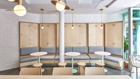 New York restaurant Junzi Kitchen is coloured to evoke "early spring in Northern China" Office Booth Seating, Bright Chair, Communal Kitchen, Booth Seating, Playful Decor, Banquette Seating, Asian Design, Workspace Inspiration, Beige Walls