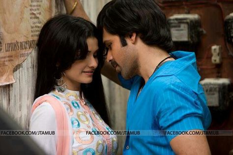 Prachi desai & Emraan hasmi Once Upon A Time In Mumbai, Imran Hashmi Kiss, Imran Hashmi Kiss Video, Emraan Hashmi Kiss, Imran Hashmi, Latest Bollywood Songs, Emraan Hashmi, Youtube Songs, Prachi Desai