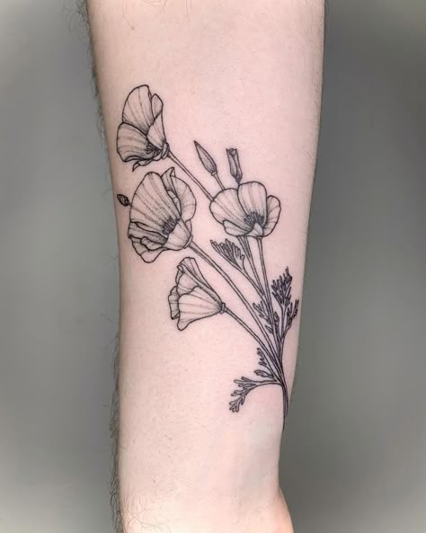 Poppy Flower Sleeve Tattoo, Large Poppy Tattoo, California Flower Tattoo, California Poppies Tattoo, California Poppy Tattoo Black And White, Poppy Tattoo Arm, Poppy Tattoo Men, Poppy Tattoo Sleeve, Bouquet Tattoos