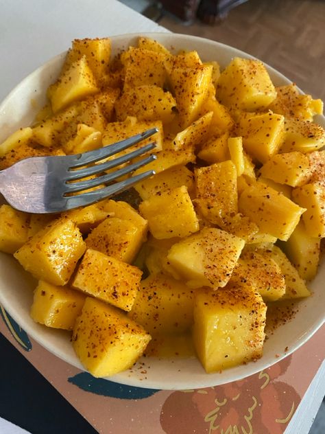 Healthy snack. #mango#tajin Mango Tajin, Sunday Dinner, Food Obsession, Pretty Food, Healthy Snacks, Random Stuff, Mango, Lemon, Snacks