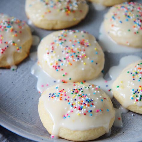 Anise Biscotti Recipe, Italian Lemon Ricotta Cookies, Anginetti Cookies, Anise Biscotti, Italian Cookie Recipe, Italian Lemon Cookies, Lemon Biscotti, Lemon Ricotta Cookies, Lemon Drop Cookies