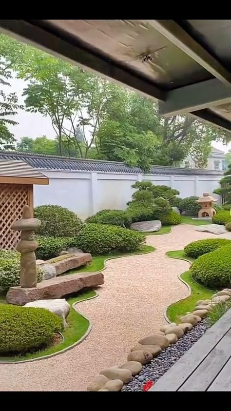 The Most Beautiful Front Yard Garden Decor Ideas Zen Backyard, Japanese Garden Backyard, Modern Japanese Garden, Dream Garden Backyards, Small Japanese Garden, Japanese Garden Landscape, Zen Garden Design, Japanese Zen Garden, Japan Garden