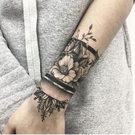 39.5k Likes, 282 Comments - EQUILATTERA (@equilattera) on Instagram: “Tattoo by @v.shevchenkottt  ___ www.EQUILΔTTERΔ.com ___  #Equilattera” Tattoo Band, Cat Tattoos, Eagle Tattoos, Tiny Tattoo, Full Sleeve Tattoos, Band Tattoo, Tattoo Life, Hand Tattoo, Sleeve Tattoo