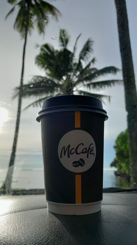 Mc Cafe Cafe Snap, Mc Cafe, Mac Donalds, Happy Birthday Captions, Wallpapers Cartoon, Birthday Captions, Cool Wallpapers Cartoon, Cool Wallpaper, Mac