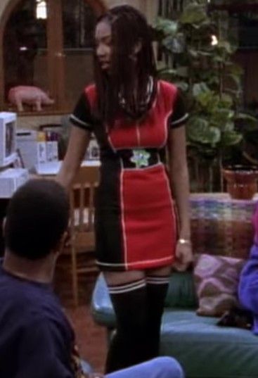 90's moesha outfit Brandy Moesha Outfits, Moesha Aesthetic, Moesha Fashion, Moesha Outfits, Moesha Outfits 90s Fashion, Black 90s Fashion, 90s 2000s Fashion, Black 90s, 90s Inspired Outfits