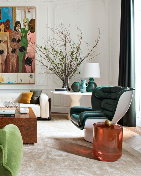 Maximalism Living Room Decor, Maximalism Living Room, Space Age Furniture, Cozy Maximalism, Parisian Living Room, Space Age Modern, Joe Colombo, Maximalism, Iconic Design