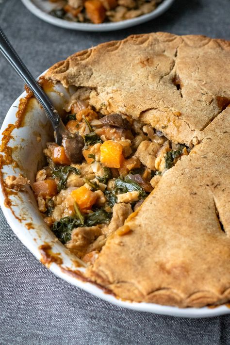 Gluten Free Pot Pie, Vegan Pot Pie, Sweet Potato And Kale, Vegan Pot Pies, Vegan Christmas Dinner, Vegan Pie Crust, Potato Muffins, Pot Pie Filling, Winter Meals