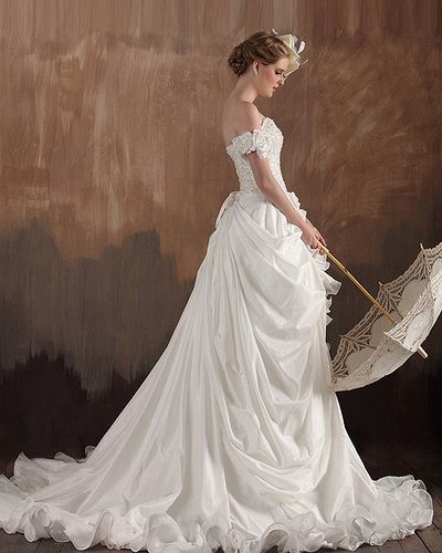 vintage pick up wedding gown | Flickr - Photo Sharing!