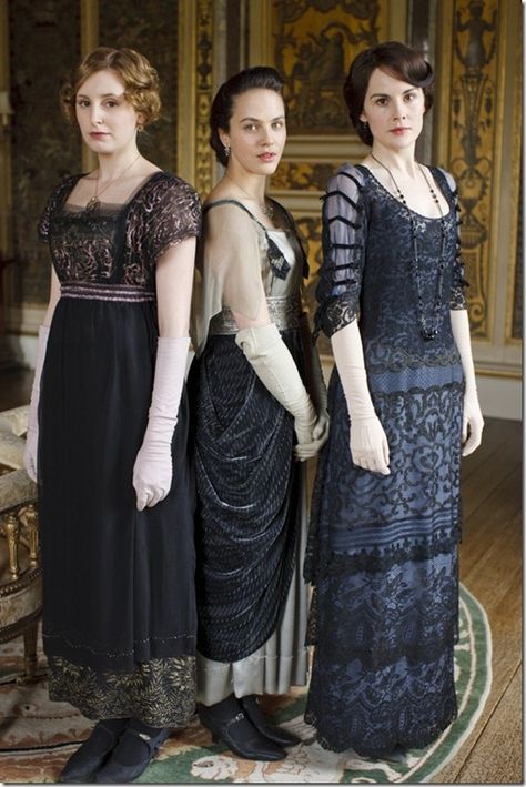 Downtown Abbey Fashion, Downton Abbey Costumes, Downton Abbey Cast, Downton Abbey Dresses, Lady Sybil, Jessica Brown Findlay, Downton Abbey Fashion, Downton Abby, Michelle Dockery