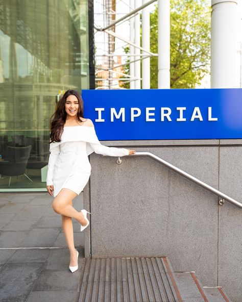 It was an honour to take photos for the graduation of Imperial College London, one of the top-ranked universities in the world. 🎓📸 . . . #ImperialCollegeLondon #Graduation #TopUniversity #Photography #ProudMoment #photographerlondon #graduationphotolondon #londonphotographers #graduationphotography #photoshootinlondon #visitlondon #portraitphotographerlondon Imperial College London, Graduation Photography, Top Universities, Visit London, London Photos, Proud Mom, London, How To Plan, Photographer