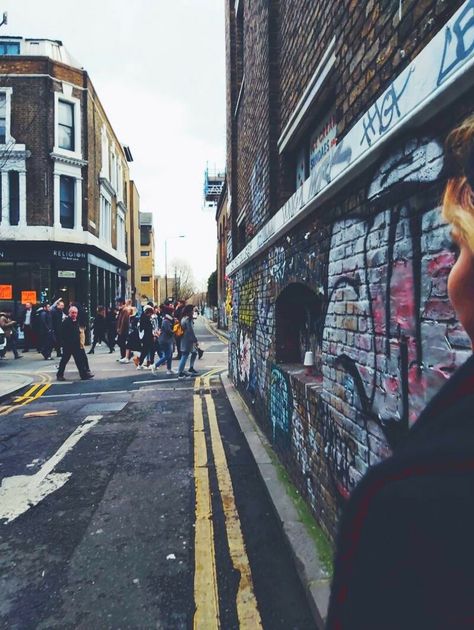 London Gang Aesthetic, Poor City Aesthetic, London Punk Aesthetic, Ycgma Aesthetic, Lists Of Aesthetics, London Grunge, Background References, Council Estate, Punks Not Dead