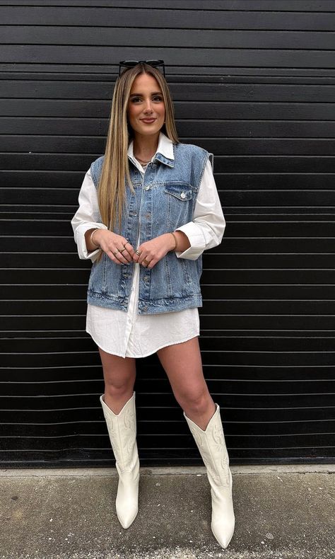 Oversized Denim Vest Outfit, Jean Vest Outfits Summer, Denim Vest Outfit Summer, Denim Vest Style, Asymmetrical Jeans, White Jean Vest, Jean Vest Outfits, Tall Boots Outfit, Denim Vest Outfit