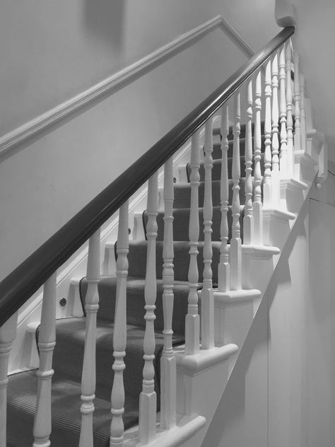 dark grey handrail, white spindels White And Grey Staircase Banisters, Grey White Staircase, White And Grey Bannister, Grey Banisters And Railings, Grey Handrail Stairs, Grey And White Painted Stairs, Grey Stair Banister Ideas, Grey Bannister White Spindle, Gray And White Staircase