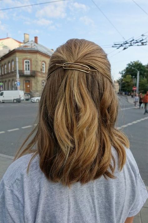 Minimalist Hair Accessories, Bun Holder, Penteado Cabelo Curto, Hair Slide, Copper Hair, Hammered Copper, Grunge Hair, Silver Hair, Hair Barrettes