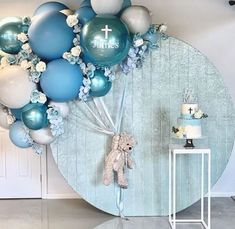 Balloon Decoration At Home, Christening Themes, Christening Balloons, Ideas Bautizo, Baby Shower Planner, Christening Decorations, Idee Babyshower, Baby Birthday Decorations, Its A Boy Balloons