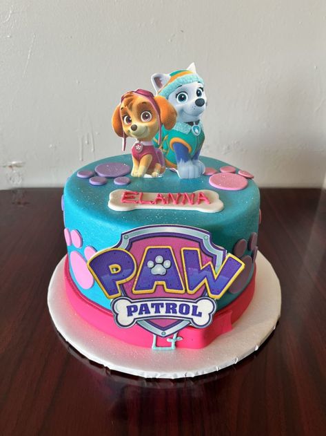 Paw Patrol Cake Design, Paw Patrol Cake Girly, Paw Patrol Cake Ideas, Paw Patrol Cake Decorations, Pastel Paw Patrol, Skye Paw Patrol Cake, Cake Design Birthday, Cakes Without Fondant, Skye And Everest