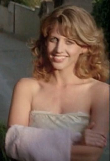 Tracy Nelson, Down and Out in Beverly Hills (1986) Tracy Nelson, Rick Nelson, Ricky Nelson, Beverly Hills, Strapless Top, Actresses, Ships, Women's Top