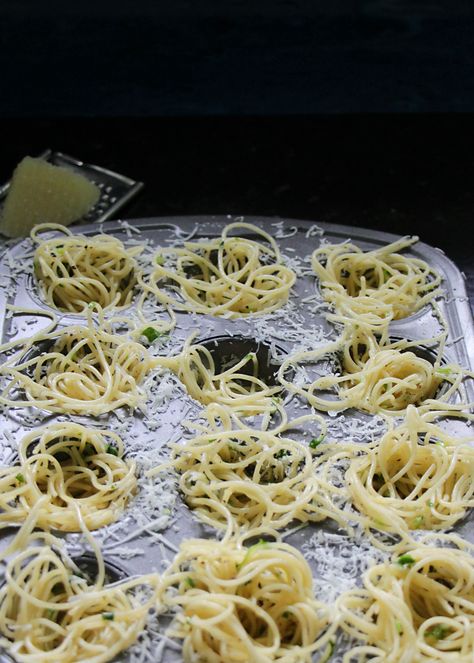 pasta nests Pasta Nests, Meatball Bites, Christmas Eve Appetizers, Meatballs Baked, Turkey Meatballs Baked, Mini Meatballs, Meatball Bake, Pasta Spaghetti, Spaghetti Pasta