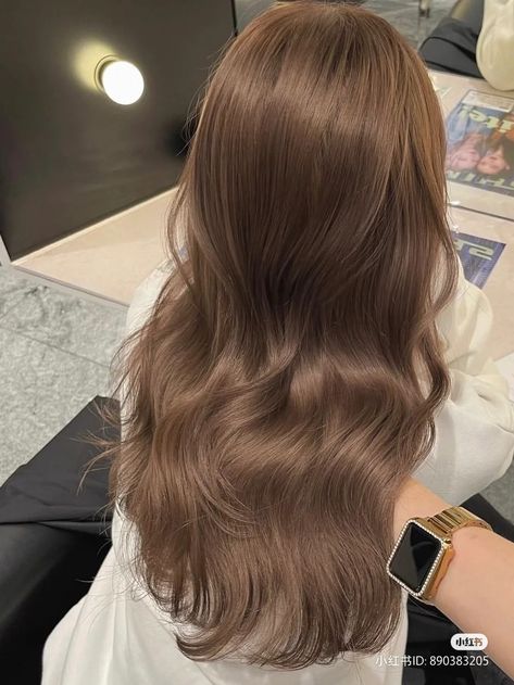 Korean Hair Color, Korean Winter, Honey Brown Hair, Brown Hair Looks, Brown Hair Inspo, Brown Hair Dye, Light Hair Color, Hair Stylies, Winter Hair Color