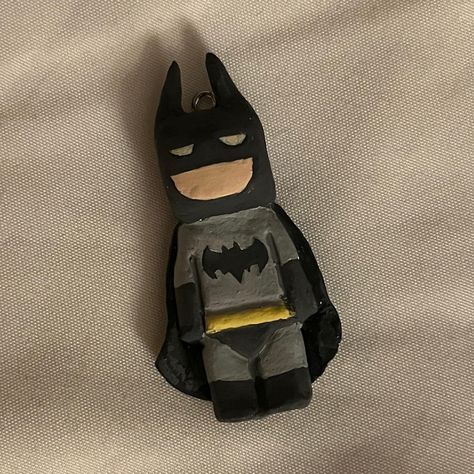 Batman clay charm . Link in bio 🔗 #clay #clayart #keychains #keychain #batman #bat #dc #figurine #figure #model #modelling #black #lego #toy #craft #diy #handmade #smallbusiness Clay Art Projects For Boyfriend, Batman Diy Crafts, Batman Polymer Clay, Batman Clay Art, Clay Crafts Air Dry Ideas Couple, Batman Diy Gifts, Easy Clay Figures, Marvel Clay Ideas, Clay Spiderman