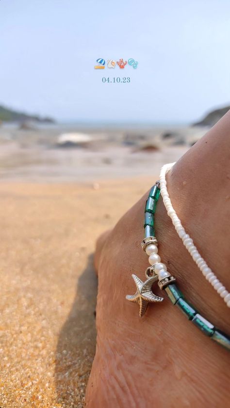 Beach,, anklet, aesthetic Anklet Aesthetic, Sea Dream, Beach Anklets, Foot Jewelry, Girly Pictures, Beach Vibes, Beach Aesthetic, Beach Vibe, Mother Earth