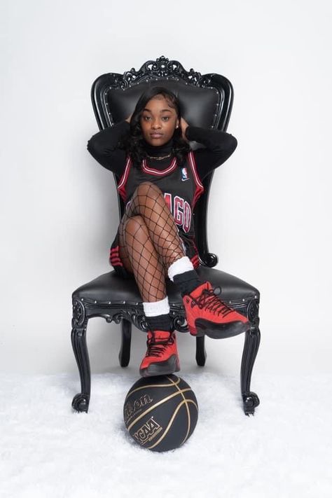 Sneaker Photoshoot Ideas Birthday, Jordan Year Birthday 23 Photoshoot Ideas, Basketball Theme Photoshoot, Jordan Birthday Photoshoot, Jordan Year Birthday 23 Outfits, Jordan Year Birthday 23 Photoshoot, 23rd Birthday Outfit Ideas, Kehlani Birthday, Sweet Sixteen Outfits