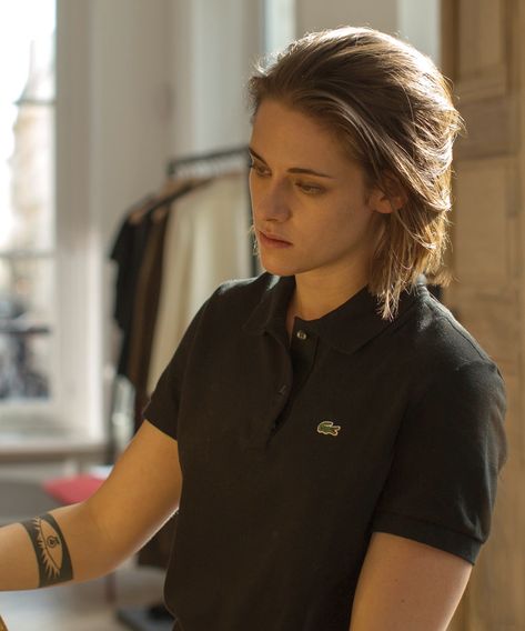 Kristen Stewart Personal Shopper, Masc Women, Kristin Stewart, Kristen Stewart Style, Hugh Dancy, Bella Swan, Attractive People, Kristen Stewart, Robert Pattinson