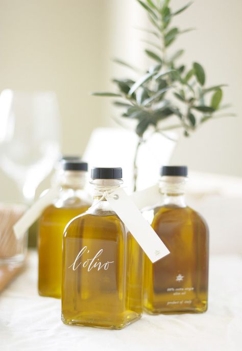 white T design | inspiration-guide: design project Olive Oil Party Favor Bottle, Oil Wedding Favors, Olive Oil Souvenir, Olive Oil Label Design, Oil Branding, Olive Oil Label, Olive Oil Favors, Olive Oil Bottle Design, Guide Design