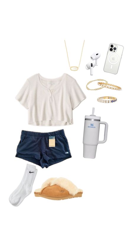 Road Trip Outfit Summer Casual Comfy, Road Trip Outfit Summer, Trip Outfit Summer, Comfy Workout Outfits, Road Trip Outfit, Trip Outfits, Comfy Outfit, Casual Preppy Outfits, Cute Outfits For School