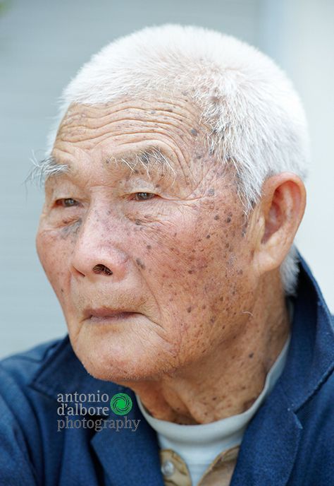 Chinese Man | Old asian men with white hair. Macau. China ... Older Asian Man, Greenbone Saga, Skin Shading, Whale Rider, Old Age Makeup, Age Makeup, Wu Zetian, Macau China, Chinese Men