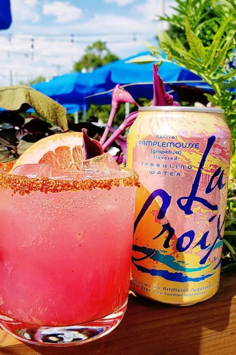 La Croix Recipes, Happy Hour Food, Grapefruit Cocktail, Summer Drinks Alcohol, Refreshing Summer Cocktails, Cocktails And Mocktails, Amazon Kitchen Gadgets, Boozy Drinks, Cocktail Drinks Recipes