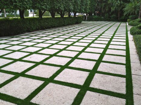 Grass Driveway, Grass Pavers, Modern Driveway, Paving Block, Synthetic Lawn, Permeable Pavers, Driveway Design, Driveway Landscaping, Paver Driveway