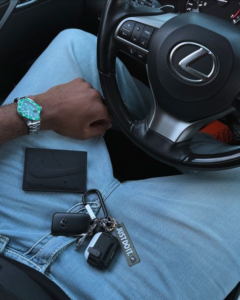 Better late than never - May Dump Luxury Car Keys Collection, Guy In Car Aesthetic, Vision Board Car Keys, New Car Keys Aesthetic, Cool Car Accessories For Guys, Holding Keys To Apartment, Car Key Aesthetic, Car Photoshoot Men, Lexus Aesthetic