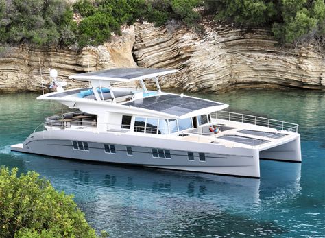 solarwave 64 catamaran luxury solar powered yacht designboom Solar Yacht, Power Catamaran, Diy Boat, Electric Boat, Yacht Interior, Floating House, Yacht Boat, Yacht Design, Boat Plans