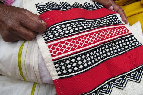 Embroidery done by the Toda tribe. Toda Embroidery Design, Rabari Embroidery Motifs, Toda Embroidery, Kathiyawadi Embroidery Motifs, Toda Tribe, Kasuti Of Karnataka Hand Embroidery, Rabari Embroidery, Baiga Tribe, Indian Culture And Tradition