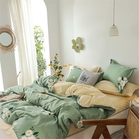 Yellow Bed, Sage Green Bedroom, Yellow Bedding, Aesthetic Light, Linen Summer, Redecorate Bedroom, Cozy Room Decor, Green Rooms, Room Makeover Bedroom