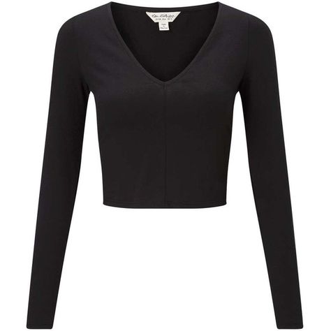 Miss Selfridge Black Long Sleeve V-Neck Crop Top ($20) ❤ liked on Polyvore featuring tops, black, crop top, miss selfridge tops, fitted crop top, v-neck tops and v neck crop top Consert Outfits, Deer Photography, V Neck Long Sleeve Top, V Neck Crop Top, Black Long Sleeve Crop Top, Chicago Pd, Workout Crop Top, Tops Black, Neck Crop Top