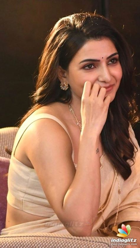 Samantha In Saree, Samantha Wedding, Samantha Images, Samantha Pics, Samantha Photos, Indian Actress Hot Pics, Movie Reviews, Bollywood Celebrities, Actress Photos