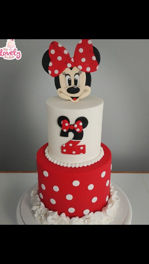 Mickey Birthday Cakes, Γενέθλια Mickey Mouse, Minnie Mouse Birthday Theme, Mickey Mouse Birthday Cake, Minnie Mouse Birthday Party Decorations, Minnie Mouse Birthday Cakes, Tiered Cakes Birthday, Pumpkin 1st Birthdays, Disney Princess Birthday Party