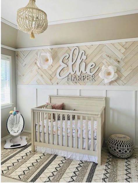 Boho Baby Nursery Wallpaper, Nursery With Wood Wall, Neutral Calm Nursery, Boho Farmhouse Nursery Neutral, Baby Girl Nursery Room Ideas Neutral, Textured Nursery Wall, Grass Wall Nursery, Nursery Ideas Neutral Sage Green, Southern Style Nursery