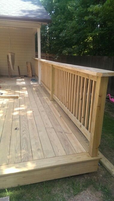 2x2 Deck Railing Ideas, Deck Wood Railing Ideas, 10x12 Deck Plans, Deck Railing Design Wood, Solid Deck Railing Ideas, Wooden Deck Railing Ideas, Verandah Fence Deck Railings, Deck Railing Height, Log Home Deck Railing Ideas