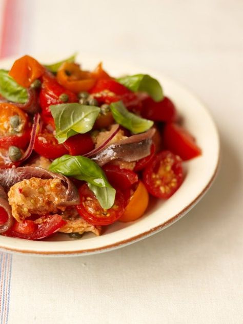 Tomato & Bread Salad| Bread Recipes | Jamie Oliver Recipes Tomato Bread Salad, Tomato And Bread Salad, Bread Salad Recipe, Salad Bread, Tomato Bread, Jamie Oliver Recipes, Bread Salad, Summer Recipes Dinner, Italian Salad