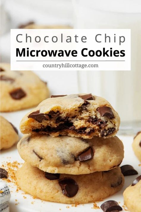 Easy Microwave Cookie, Cookie Batter Recipe, Microwave Cookie Recipe, Cookies Recipes Microwave, Betty Crocker Chocolate Chip Cookies, Microwave Cookie, Quick Chocolate Chip Cookies, Microwave Chocolate Chip Cookie, Easy Microwave Recipes