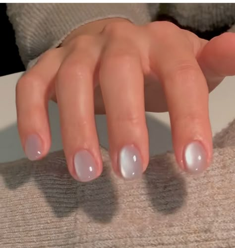 Silk Nails, Classy Almond Nails, May Nails, Magnetic Nails, Simple Gel Nails, Her Nails, Nails Only, Soft Nails, Cat Eye Nails