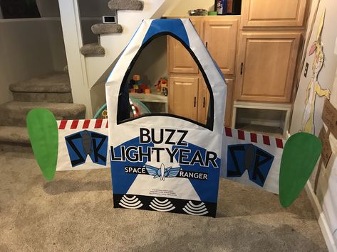 Buzz lightyear spaceship I made from cardboard! Buzz Lightyear Spaceship Stroller, Buzz Light Year Spaceship Diy, Buzz Lightyear Spaceship, Buzz Lightyear Birthday Party, Buzz Lightyear Party, Toy Story Crafts, Buzz Lightyear Birthday, Toy Story Halloween, Toy Story Party Decorations