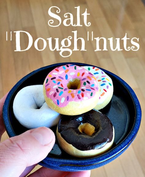 6 Easy Salt Dough Craft Ideas | Woo! Jr. Kids Activities Salt Dough Bakery Food, Salt Dough Valentines Crafts, Salt Dough Animals, Salt Dough Crafts For Adults, Salt Dough Sculptures, Fake Desserts, Dough Crafts, Art Kindergarten, Salt Dough Crafts