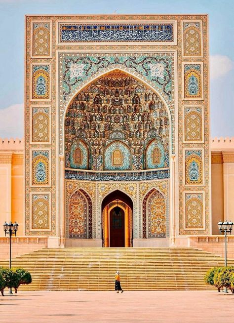 Sultan Qaboos grand mosque Muscat oman 🇴🇲 arab muslim mecca🕋 Mosque Arabic Islam Islamist Islamic countries Dubai uae Mosque Photography, Interior Masjid, Sultan Qaboos Grand Mosque, Sultan Qaboos, Sultanate Of Oman, Muscat Oman, Dream Vacations Destinations, Grand Mosque, Muscat