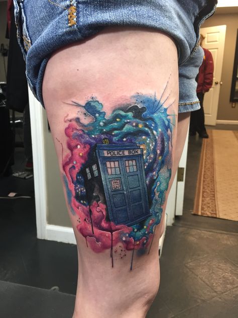 My new tattoo Dr Who Tattoo, Tardis Tattoo, Watercolor Dragonfly Tattoo, Planet Tattoo, Nerdy Tattoos, Favorite Tattoos, Literary Tattoos, Bad Tattoos, Full Sleeve Tattoos