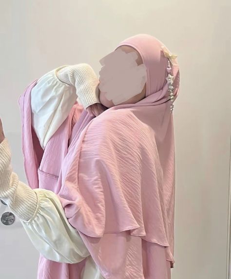 Coquette Hijabi Aesthetic, Coquette Hijab, Veiled Clothes, Muslim Girl Outfits, Khimar Abaya, Pink Hijab, Muslimah Wedding Dress, Modern Hijab Fashion, Cute Modest Outfits